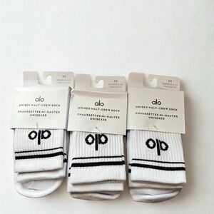 ALO Yoga Black and White Unisex Half-Crew Socks